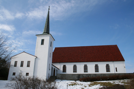 Fil:Bømlo kyrkje Fasade 3.jpg