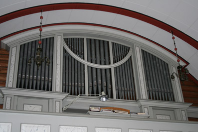 Fil:Krør kirke Orgel 2.jpg