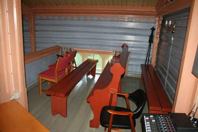 Fil:Mangen kapell Galleri.jpg